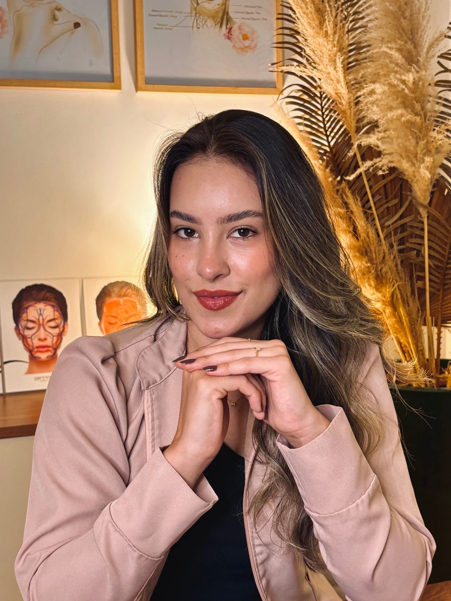 Dra Rebeka Barbosa
